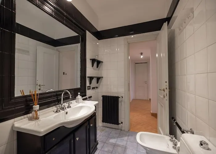 Fiorenti - Navigli Ringhiera House Milan