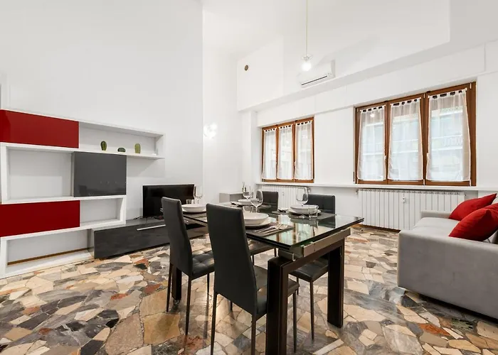 Con Metro Diretta 10 Minuti Duomo מילאנו