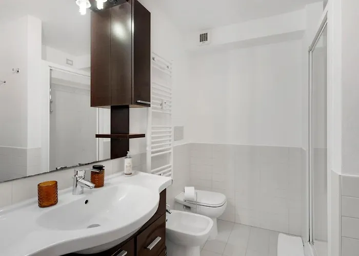 Con Metro Diretta 10 Minuti Duomo *