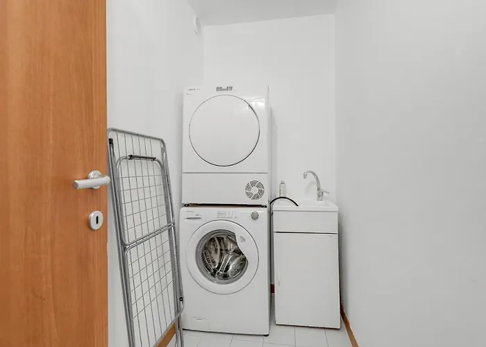 Con Metro Diretta 10 Minuti Duomo *