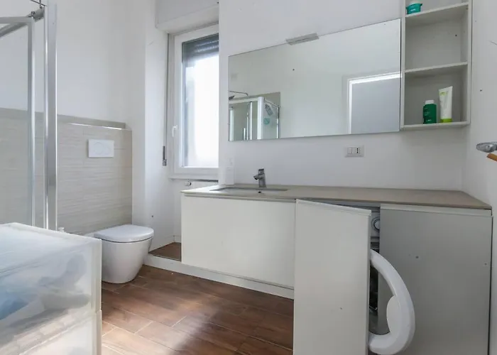 Bocconi And Navigli Lägenhet