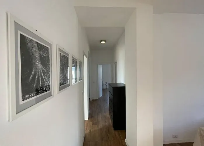 Bocconi And Navigli Lägenhet *