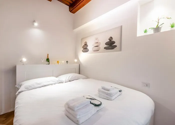 Monte Nero, 62 - Comodo E In Posizione 아파트 *