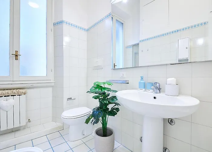 Hale - Crocetta * מילאנו