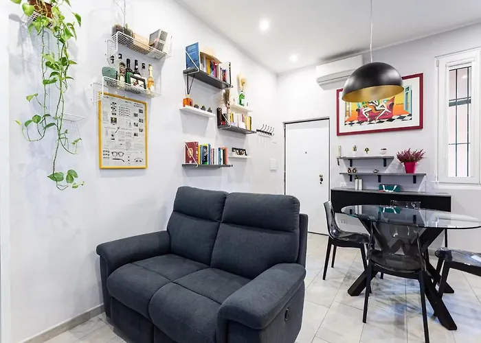 The Nest Of Navigli District Milán