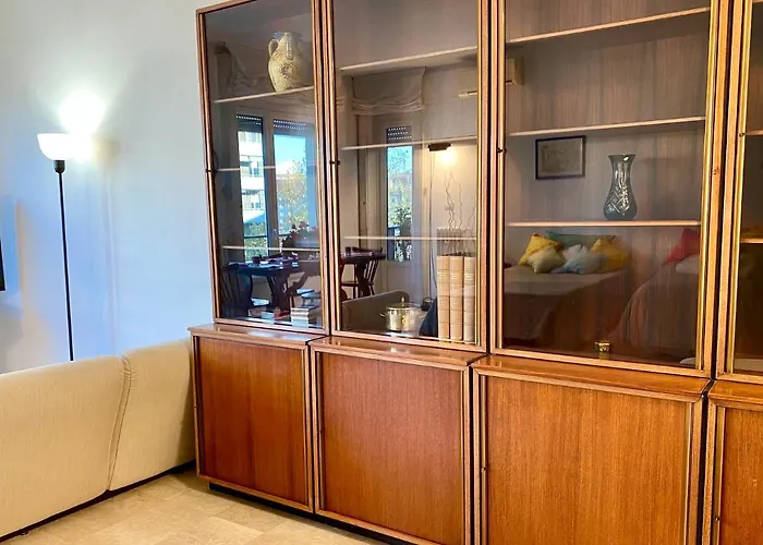 Stanza Cristina E Patrizia Fiere E Moda M4 California Self-check-in 4* מילאנו