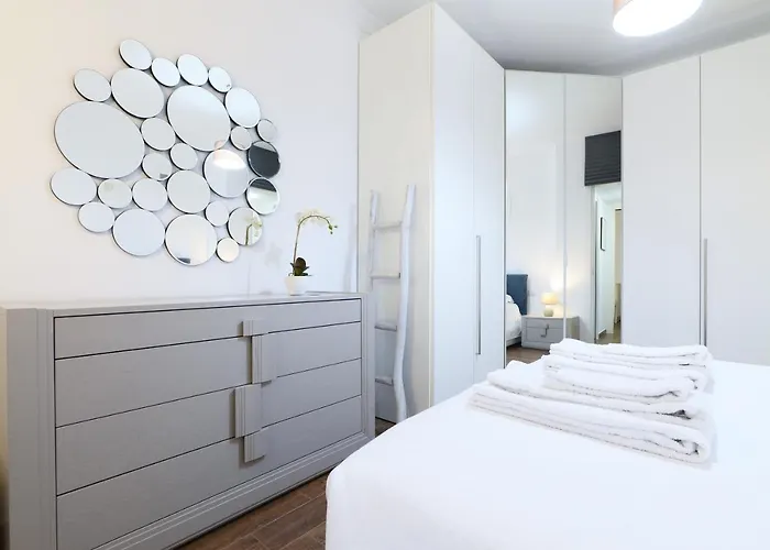 Mila Battista Lejlighed