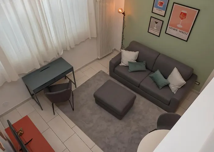 Ihost - Romilli 17a Appartement