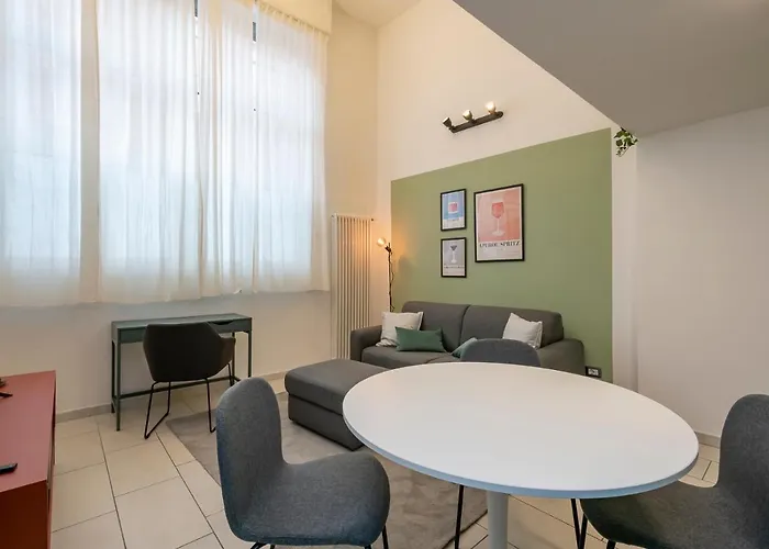 Appartement Ihost - Romilli 17a Milaan