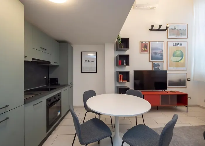 Ihost - Romilli 17a * Milaan