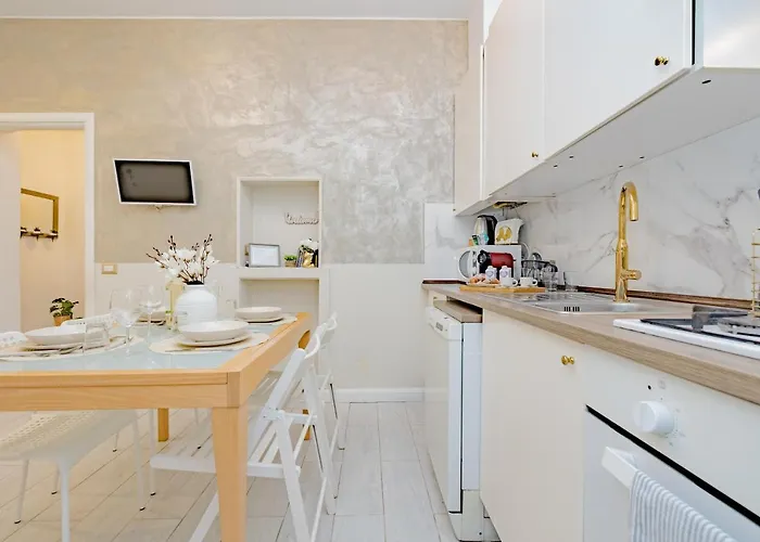 Central-station Luxury Appartament شقة