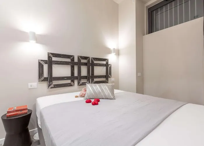 Mou43 -loreto-duomo- Urban House - Luxury *