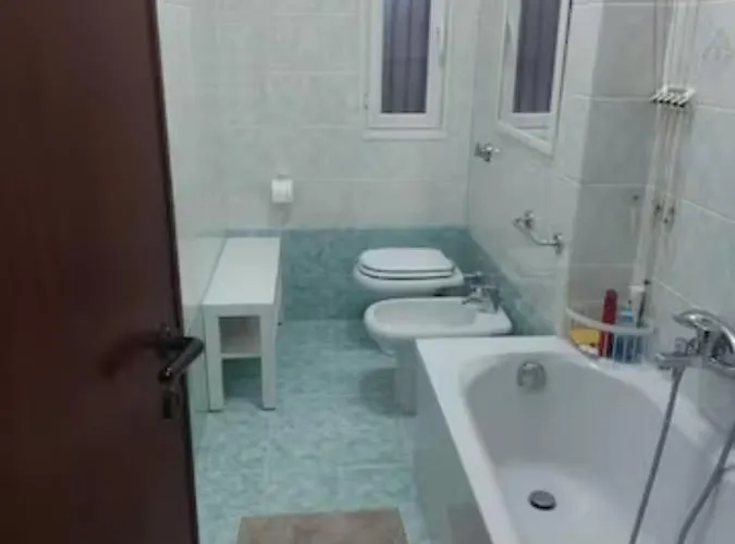 בית הארחה Singola Nel Vicino Metro