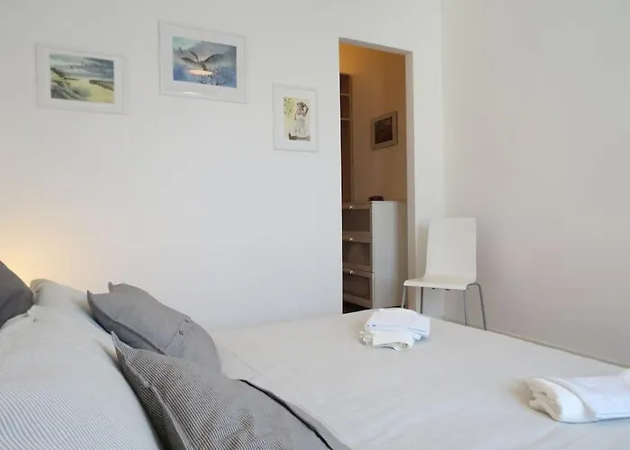 Apartment Casa Pao, Typical House In Near The Center *