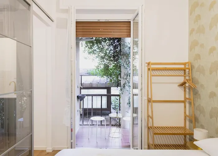 Easylife - - Col Di Lana 6a - Navigli Milan