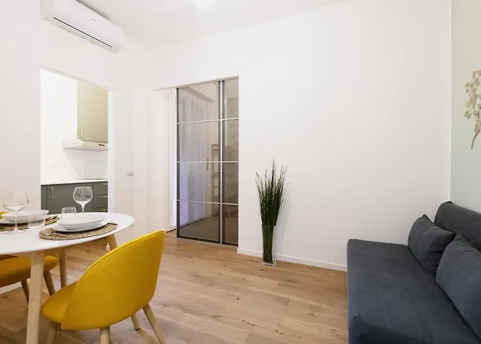 Easylife - - Col Di Lana 6a - Navigli