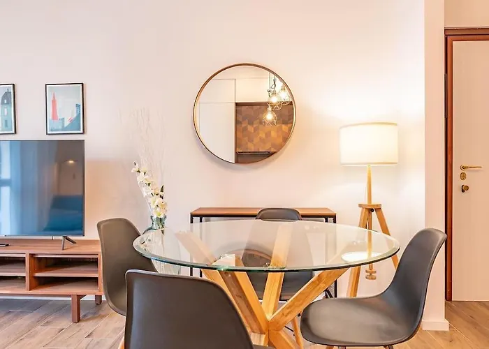 Guest Planet - Stylish Flat Bisceglie M1 Милан