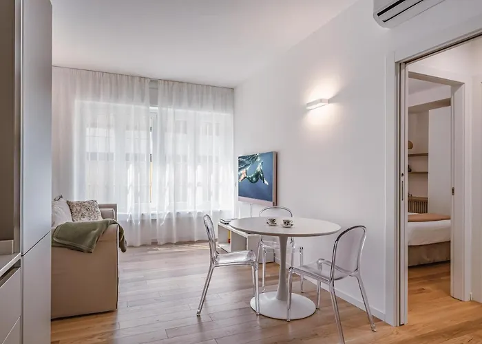 S Agostino - Porta Genova Apartment *