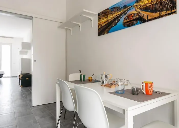 Da Anna E Vanni Ai Navigli