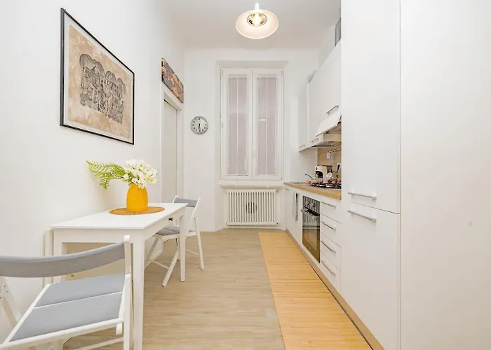 Con Due - Free Parking *