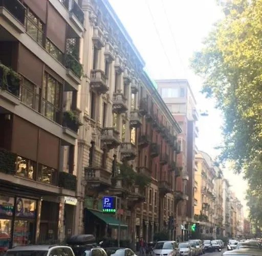 With Terrace In Apartmán Milán