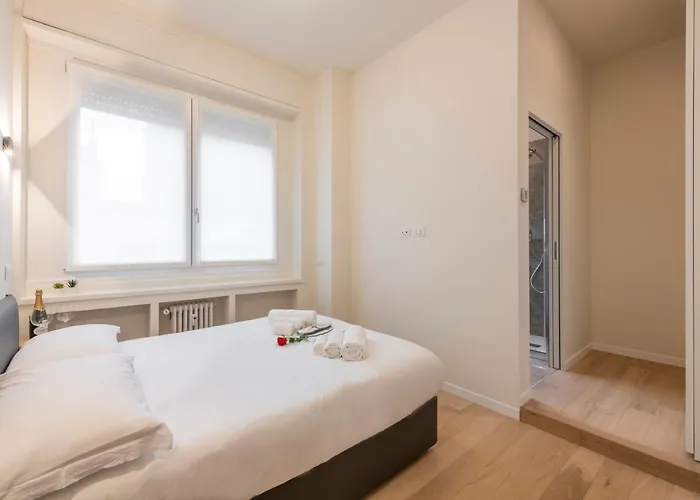 De Amicis, 25 - Nel Cuore Di Mailand