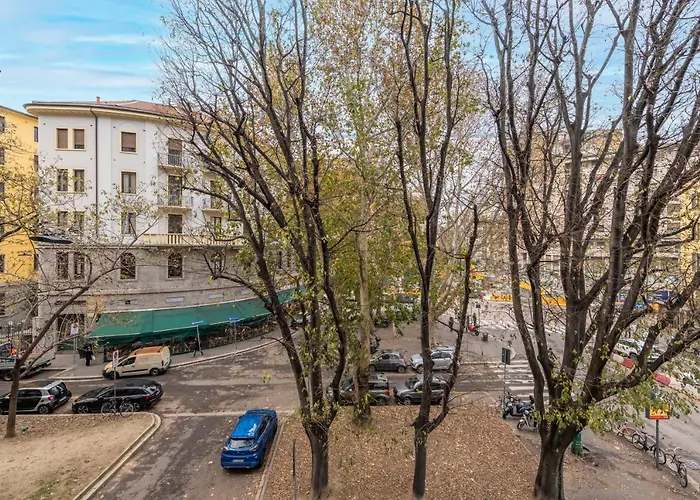 De Amicis, 25 - Nel Cuore Di