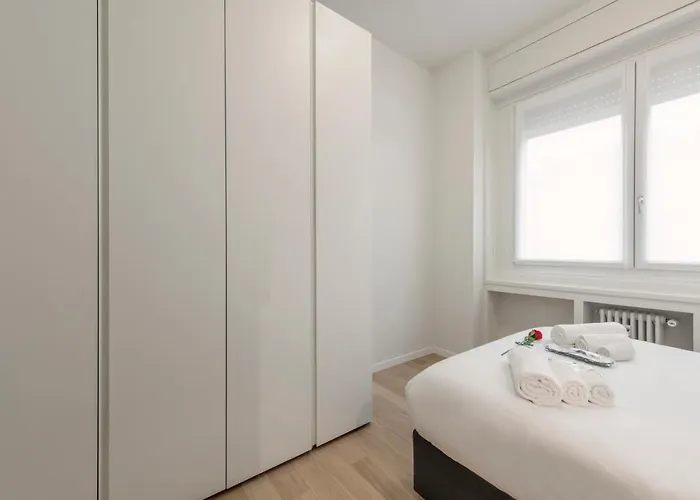 De Amicis, 25 - Nel Cuore Di *