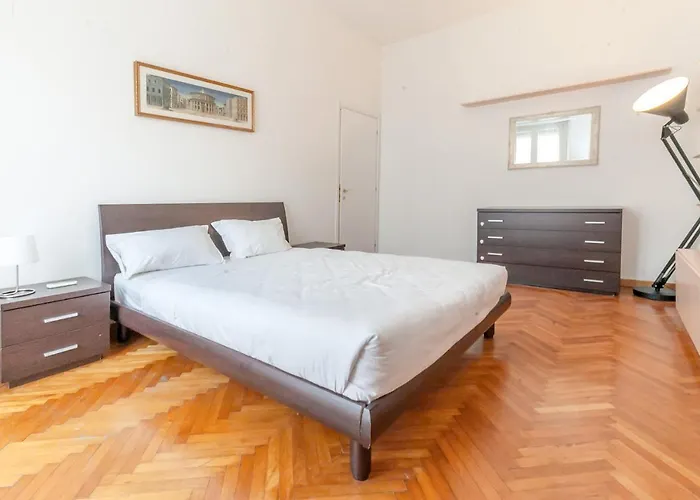 Double In The Center - 20 Min Walk From Duomo Hotel Mailand