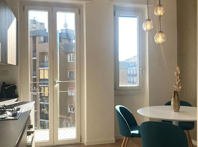 Elegante E Spazioso