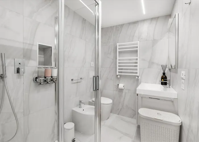 Apartament Modern Quiet Super Luxury Mediolan