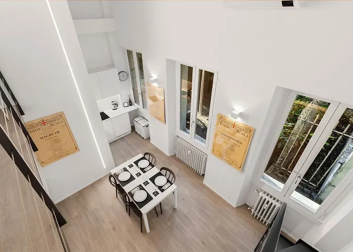 Modern Quiet Super Luxury Mailand