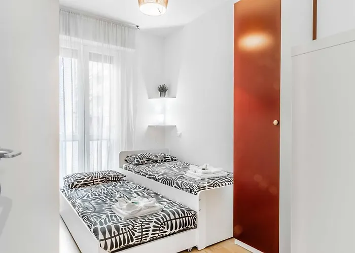 Cozy San Siro-duomo Netflix & Design * Milaan