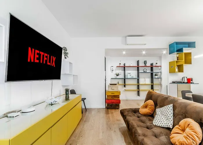 Appartement Cozy San Siro-duomo Netflix & Design Milaan