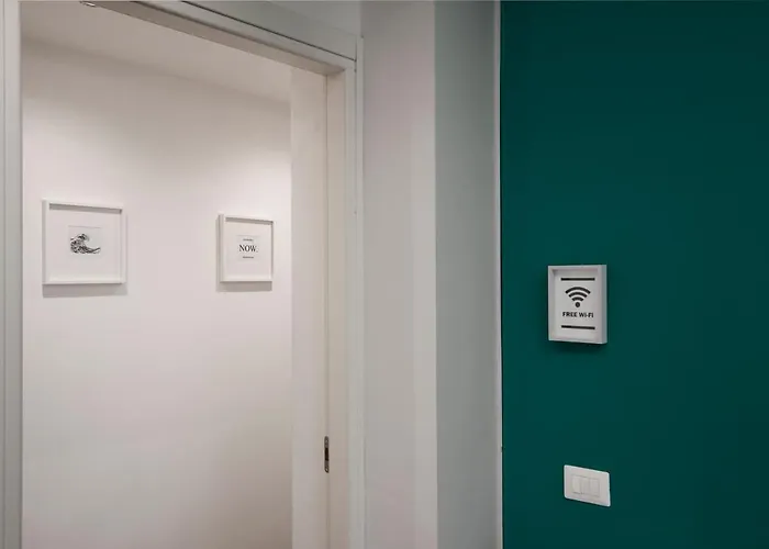 Deluxe 120 Mq , 4 Minuti A Piedi Dai Navigli Apartamento *