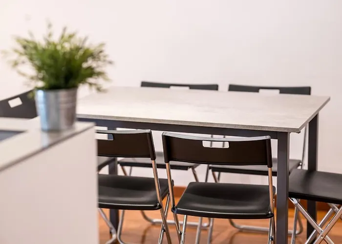 Апартаменты Shortmi Garibaldi *