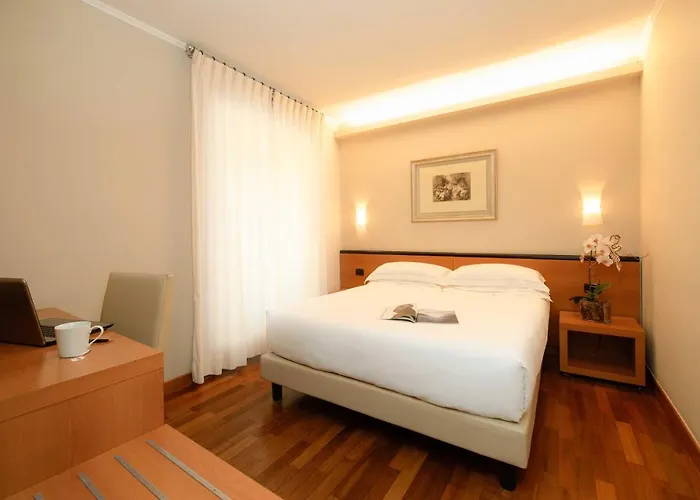 Fenice 3* Милан