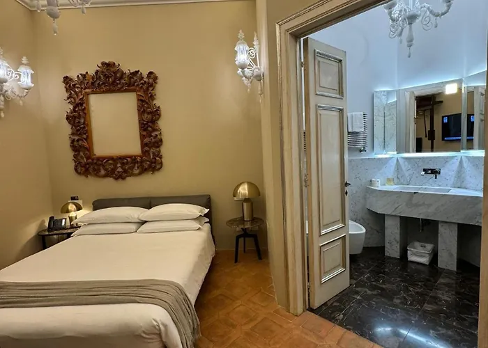 Domus Camillus Pensión 4*