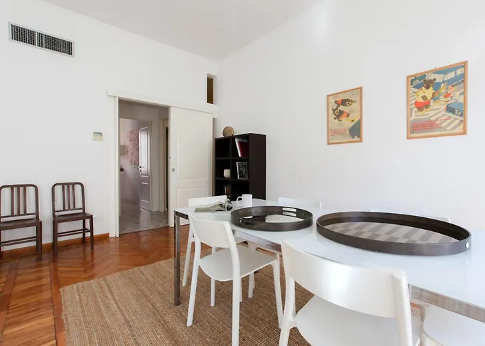 Apartment Hacca Collection - 3br Bocconi-navigli Milan