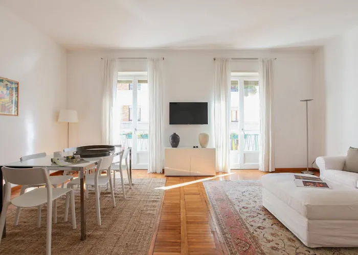 Hacca Collection - 3br Bocconi-navigli Апартаменты
