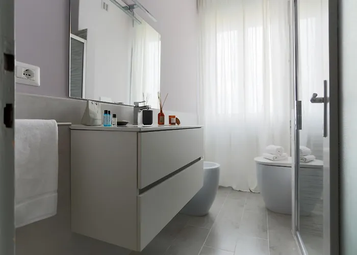 The Rent - Spacious One-bedroom In Moscova District Apartmán Milán