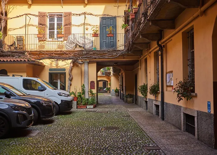 Retreats Navigli 公寓