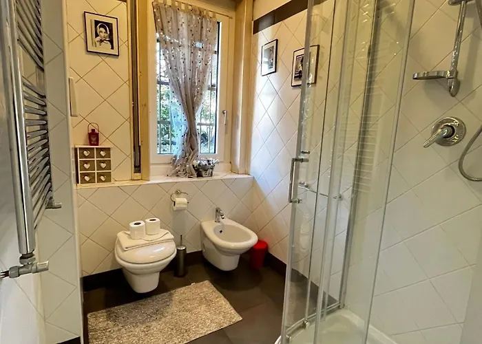 Appartamento Kibilù - Via Casati 32 - Stazione - Corso Buenos Aires - Shopping Area *