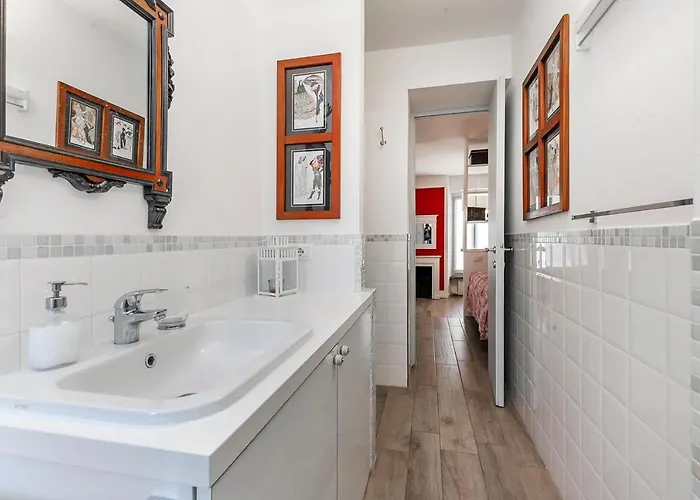 Charming And Elegant Historic Center Of