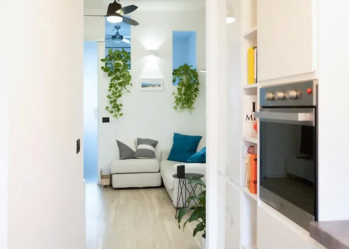 M4 Tolstoj - Vicino Navigli E Duomo