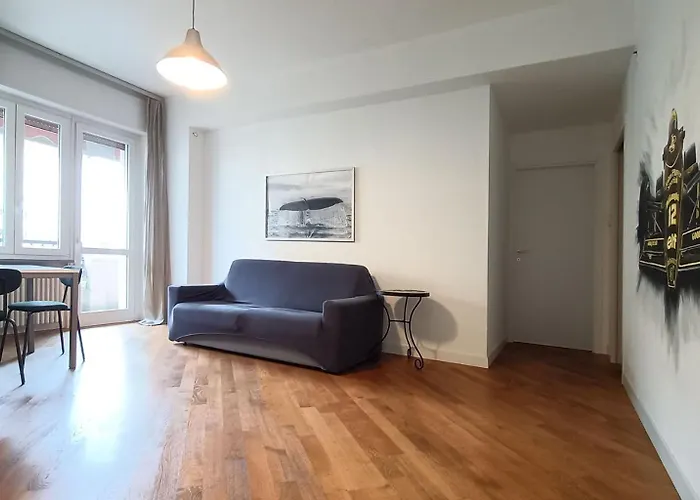 Lotus Senna * Milano