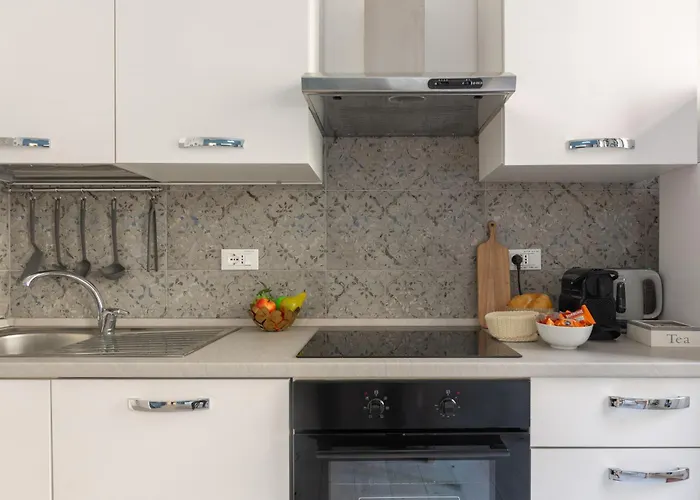 Apartmán Ourjoy & Skyjoy Units - Via M Gioia, 47 - Wifi, 1 Private Parking, Station,