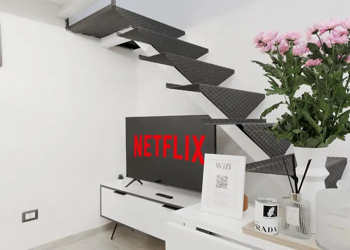 Fashion Loft Stylish Near Duomo Appartamento *