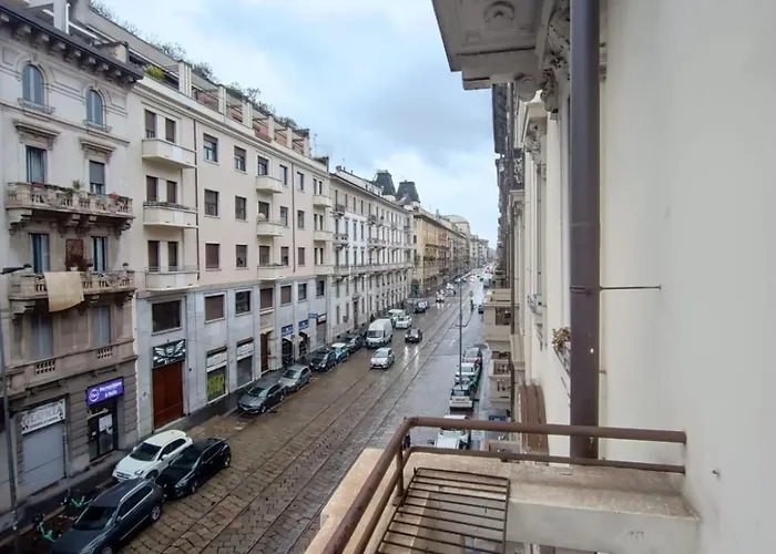 Be-c0 Luxury & Family * Milánó