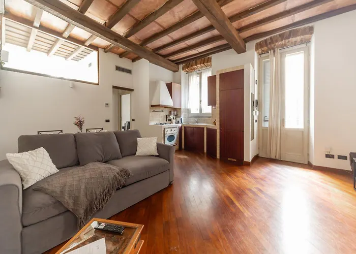 Charme Milan-300m Dal Duomo Milán